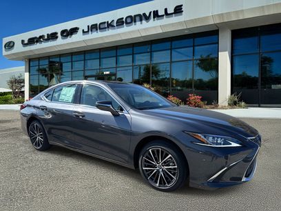 New 2025 Lexus ES 350 w/ Premium Package