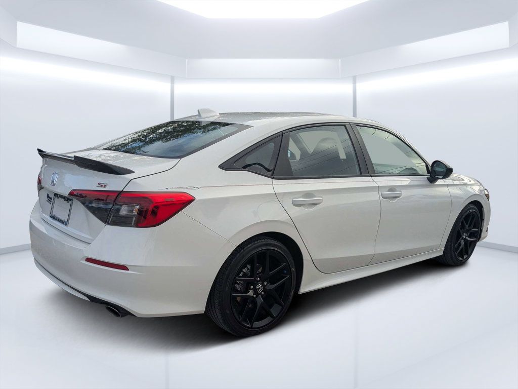 Used 2024 Honda Civic Si image 3