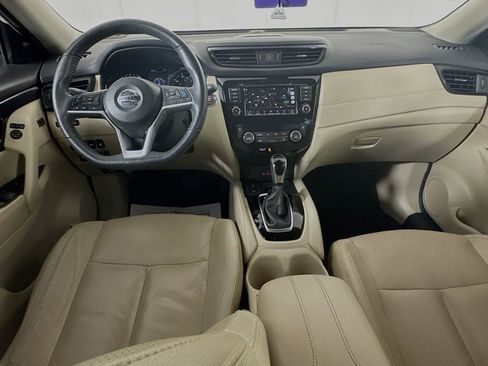 Used 2020 Nissan Rogue SL w/ Premium Package image 23