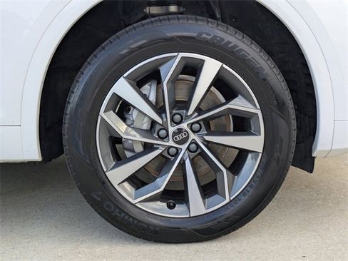 Used 2024 Audi Q5 2.0T Premium Plus image 11