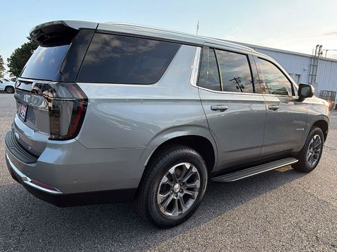 Used 2025 Chevrolet Tahoe LT w/ Comfort Package RWD image 8
