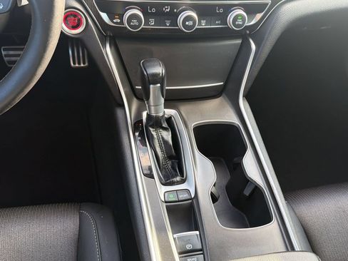 Used 2020 Honda Accord Sport image 17
