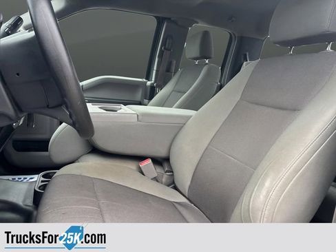 Used 2015 Ford F150 XL w/ Equipment Group 101A Mid image 4