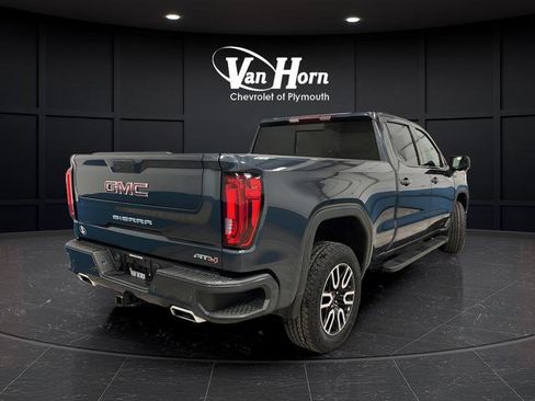 Used 2020 GMC Sierra 1500 AT4 w/ AT4 Premium Package image 3