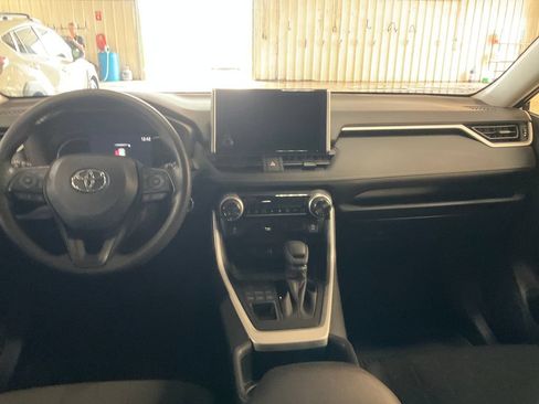 Certified 2025 Toyota RAV4 XLE AWD/4WD image 16