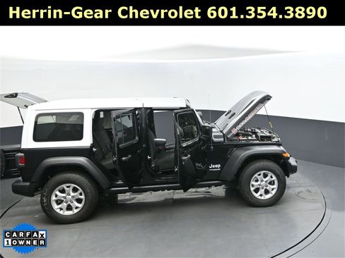 Used 2021 Jeep Wrangler Unlimited Islander image 52