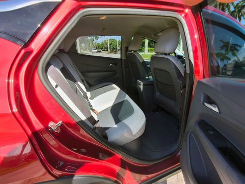 Used 2017 Chevrolet Bolt LT FWD image 14