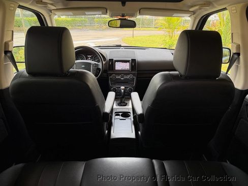 Used 2014 Land Rover LR2 AWD/4WD image 49