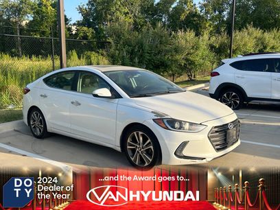 Used 2017 Hyundai Elantra Limited w/ Limited Ultimate Package 09