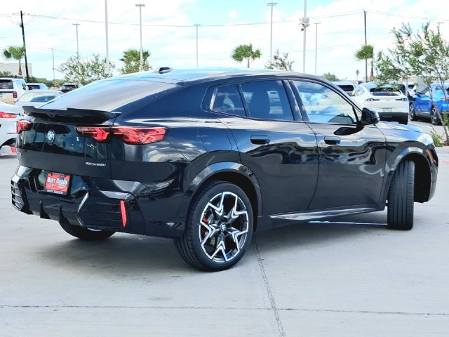 New 2027 BMW X2 xDrive28i w/ Technology Package AWD/4WD image 7