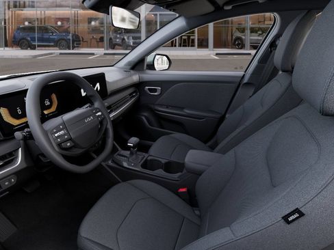 New 2026 Kia K4 FWD image 19