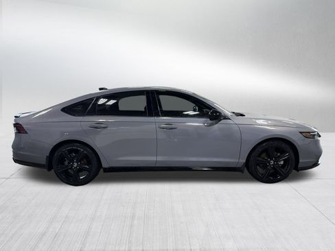 Used 2024 Honda Accord Sport image 8