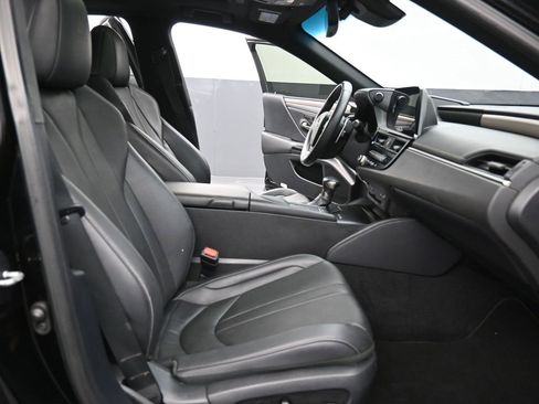 Used 2022 Lexus ES 350 F Sport w/ Accessory Package 2 image 27