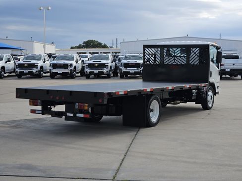 New 2026 Isuzu NPR RWD image 3