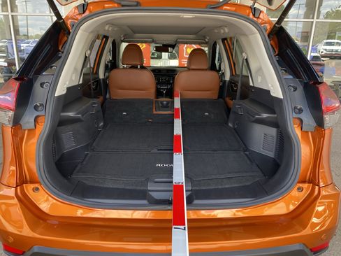 Used 2019 Nissan Rogue SL w/ Premium Package AWD/4WD image 21