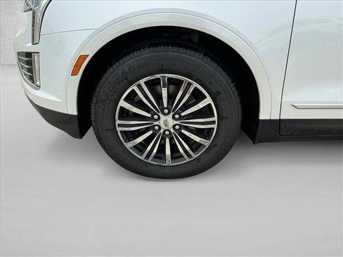 Used 2019 Cadillac XT5 AWD image 9