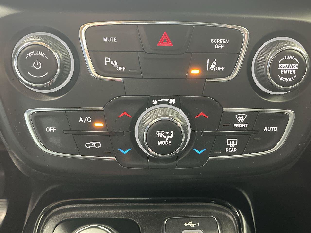 Used 2021 Jeep Compass Limited AWD/4WD image 20