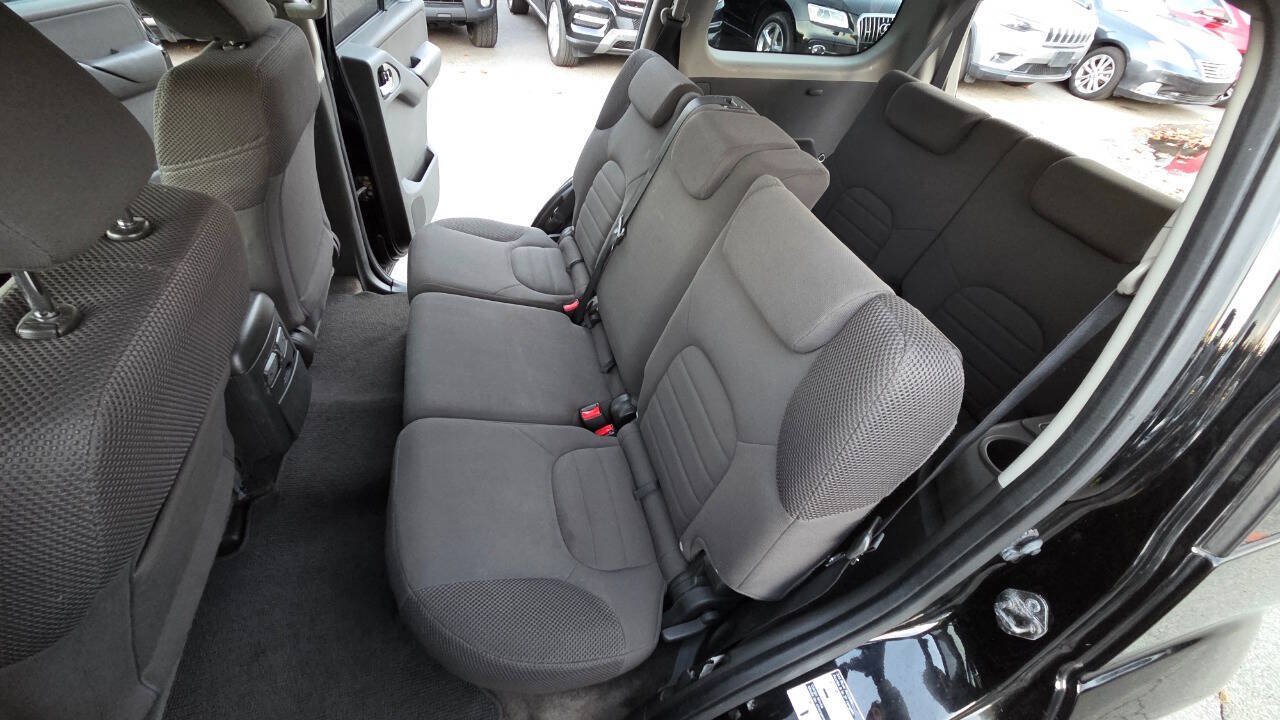 Used 2011 Nissan Pathfinder S AWD/4WD image 34