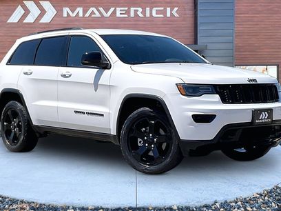 Used 2020 Jeep Grand Cherokee Laredo