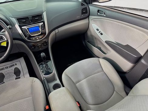 Used 2014 Hyundai Accent SE w/ Option Group 3 image 28