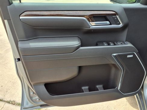 New 2025 GMC Sierra 1500 Elevation w/ Preferred Package image 15