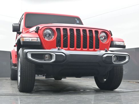 Used 2022 Jeep Gladiator Sport image 21