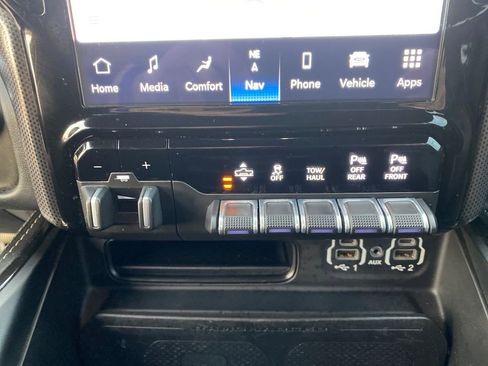 Used 2022 RAM 1500 Limited AWD/4WD image 38