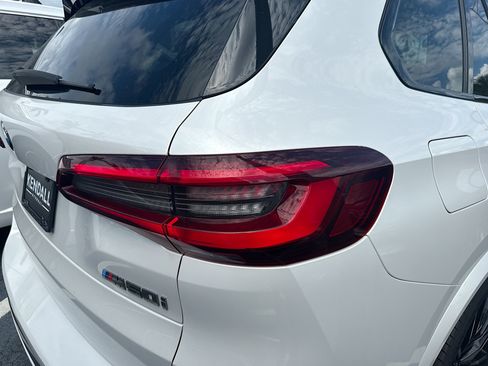 Used 2022 BMW X5 M50i w/ Executive Package AWD/4WD image 26