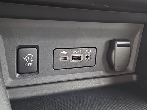 Certified 2025 Nissan Sentra SV w/ All-Weather Package image 28