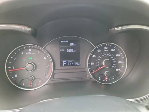 Used 2015 Kia Forte LX FWD image 16