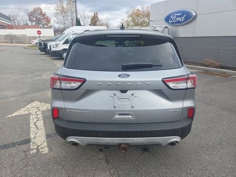 Used 2021 Ford Escape Titanium w/ Class II Trailer Tow Package image 4