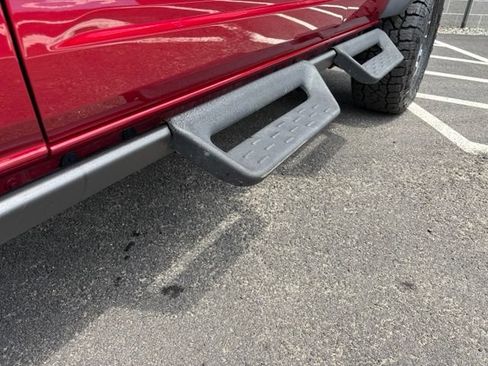Certified 2025 Ford Bronco Badlands AWD/4WD image 14
