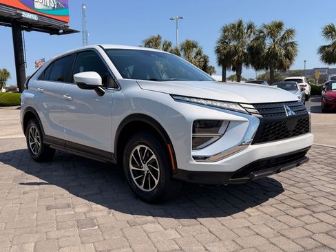Used 2022 Mitsubishi Eclipse Cross ES AWD/4WD image 6