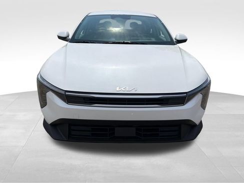 New 2026 Kia K4 FWD image 2
