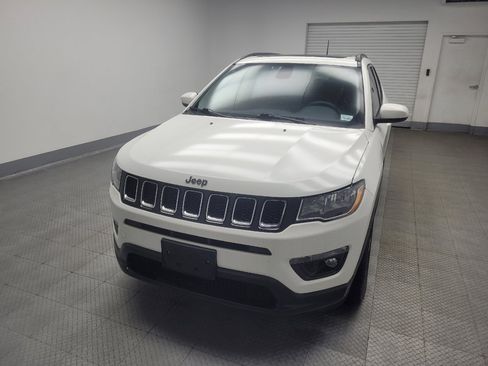 Used 2018 Jeep Compass Latitude w/ Popular Equipment Group AWD/4WD image 15