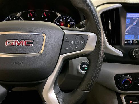 Used 2022 GMC Terrain SLE w/ Driver Convenience Package image 24