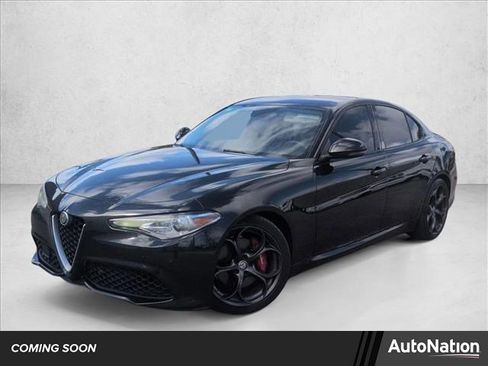 Used 2018 Alfa Romeo Giulia Ti Sport w/ Quick Order Package 22U Sport image 1