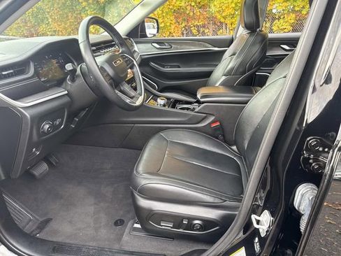 Used 2021 Jeep Grand Cherokee L Limited image 21