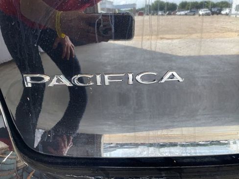 New 2026 Chrysler Pacifica Select image 46