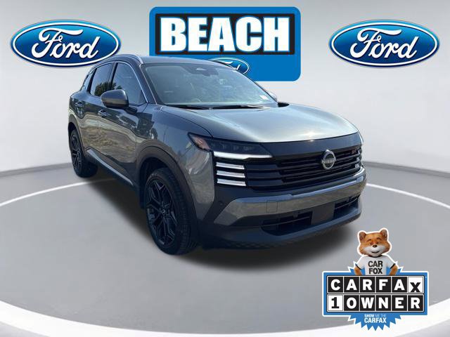 Used 2025 Nissan Kicks SR FWD image 1