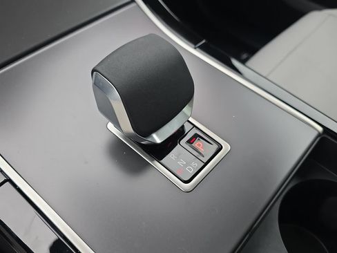 New 2026 Land Rover Range Rover Velar S image 26