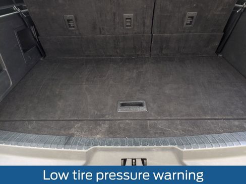 Used 2023 Ford Expedition Max XLT image 39