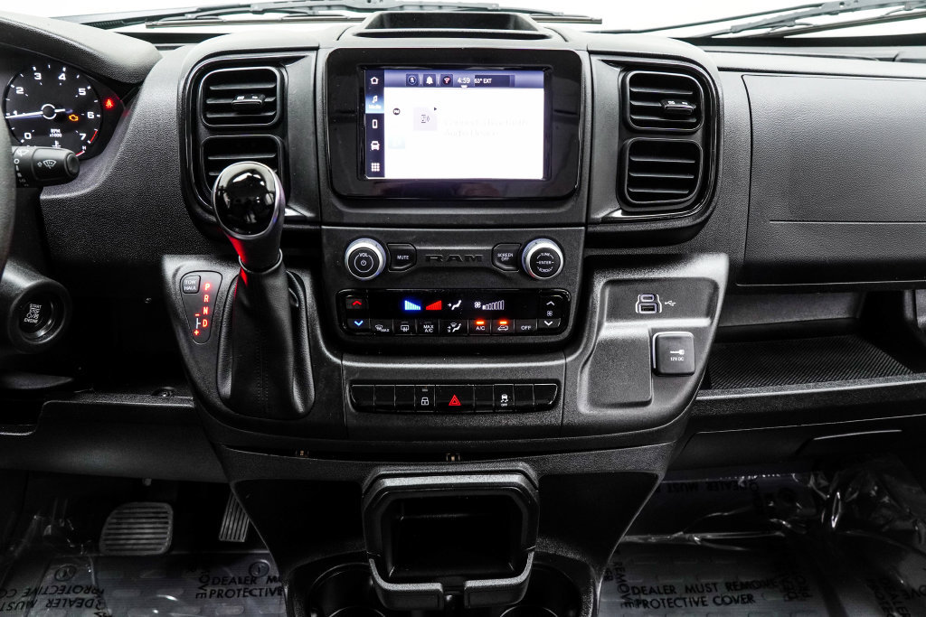 Used 2025 RAM ProMaster 2500 w/ Convenience Group FWD image 18