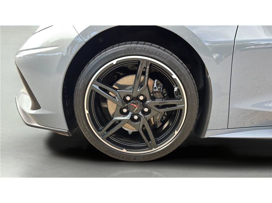 Used 2024 Chevrolet Corvette Stingray Preferred Conv RWD image 14