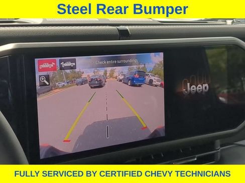 Used 2025 Jeep Gladiator Mojave AWD/4WD image 33