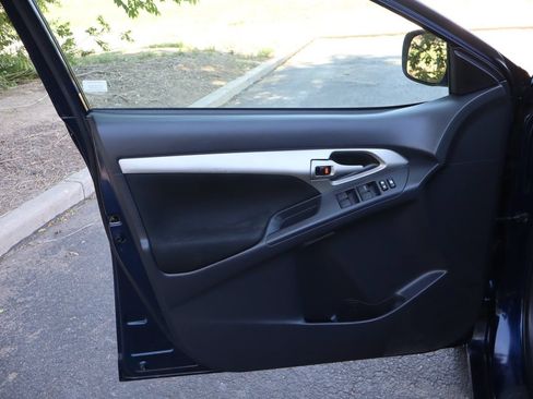 Used 2009 Toyota Matrix FWD image 23