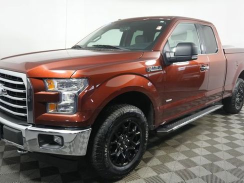 Used 2017 Ford F150 XLT w/ Equipment Group 301A Mid AWD/4WD image 7