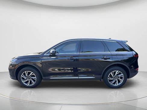 Used 2025 Lincoln Corsair FWD image 8