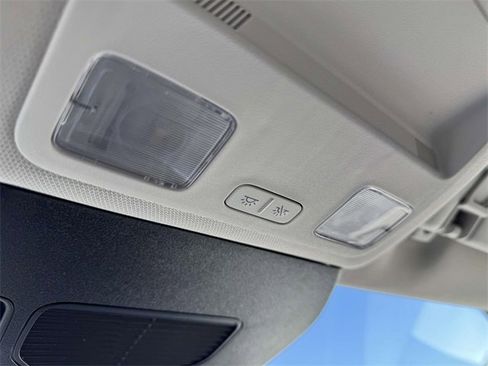 Used 2022 Ford Escape SE w/ Convenience Package image 32