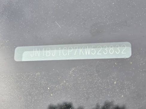 Used 2019 Nissan Rogue Sport S image 13